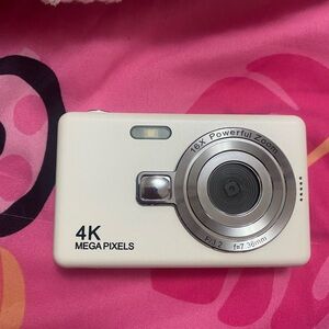 4K Mega Pixels Digital Camera - White